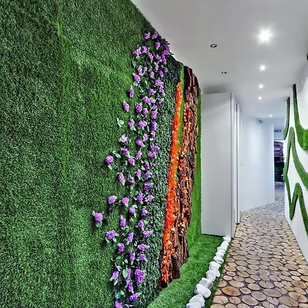 Paradise Pensjonat 3*